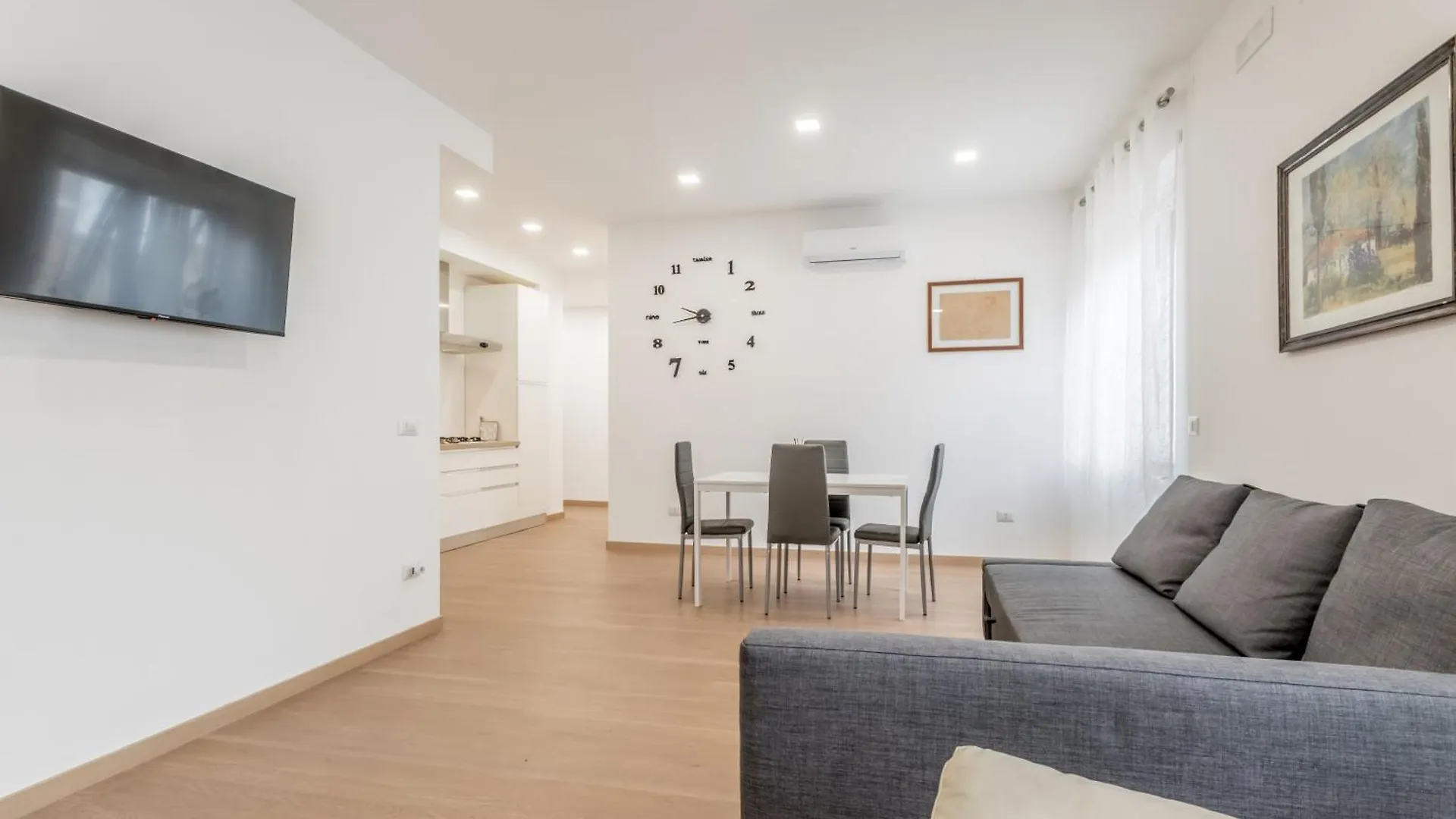 Lodi'S Temple Roma Apartment